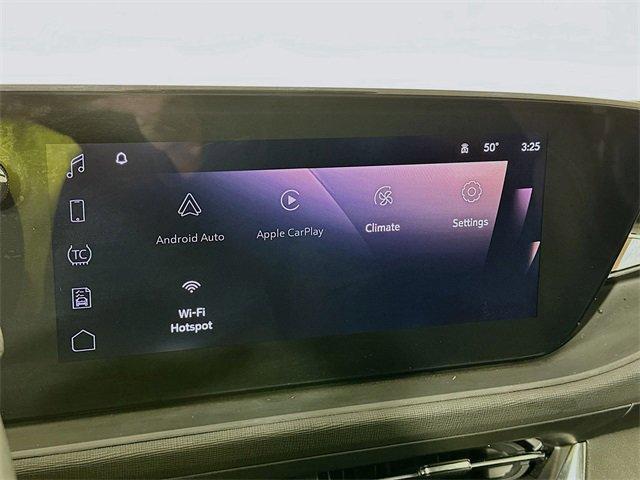 used 2025 Buick Envista car, priced at $20,000