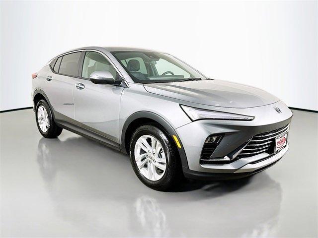 used 2025 Buick Envista car, priced at $20,000