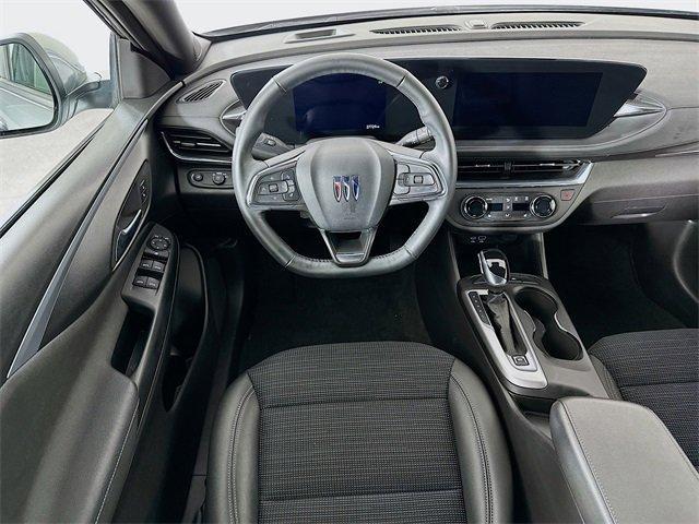 used 2025 Buick Envista car, priced at $20,000