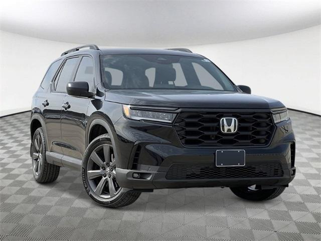 new 2025 Honda Pilot car, priced at $42,378