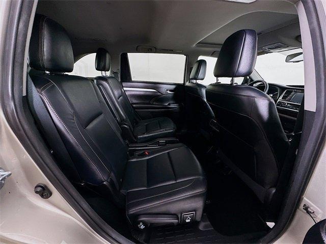 used 2016 Toyota Highlander car, priced at $18,800