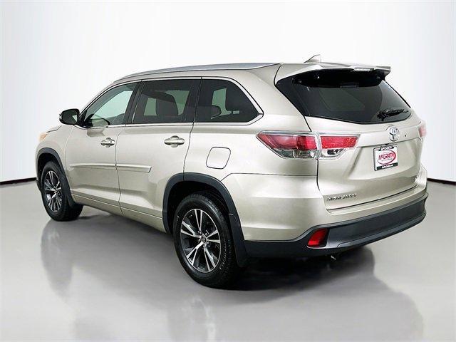 used 2016 Toyota Highlander car, priced at $18,800