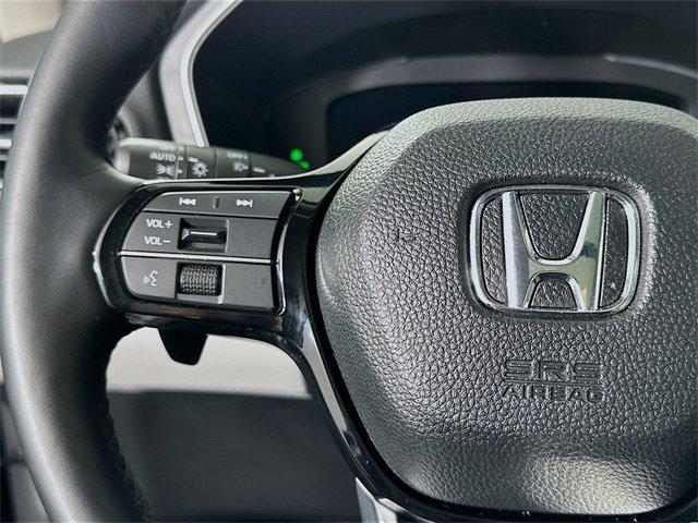 used 2025 Honda Pilot car, priced at $48,995