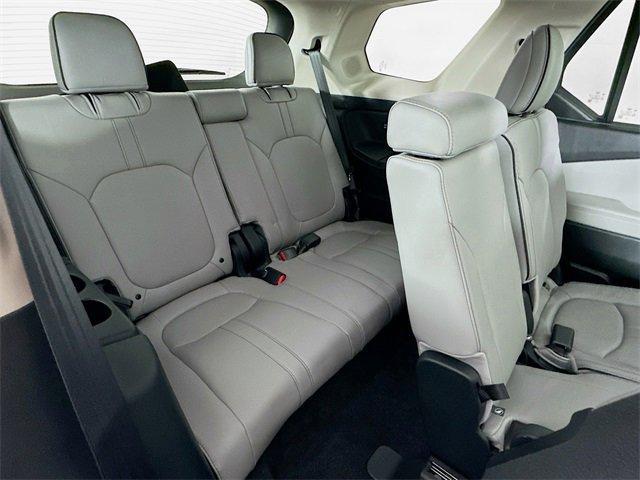 used 2025 Honda Pilot car, priced at $48,995