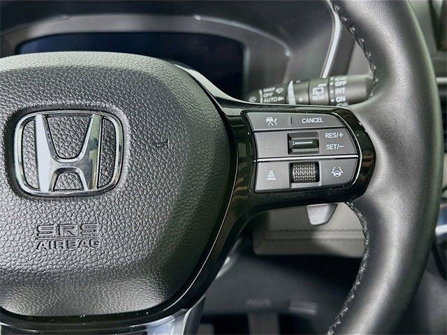 used 2025 Honda Pilot car, priced at $48,995