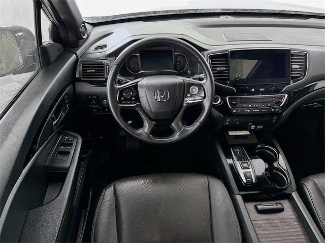 used 2022 Honda Pilot car, priced at $25,000