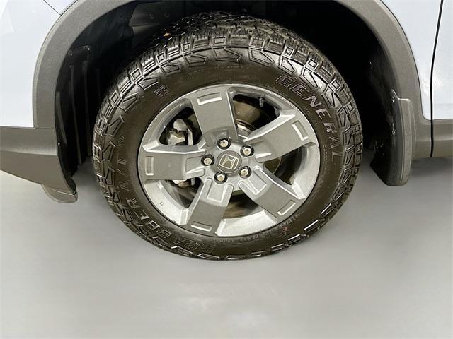 used 2025 Honda Ridgeline car, priced at $40,000