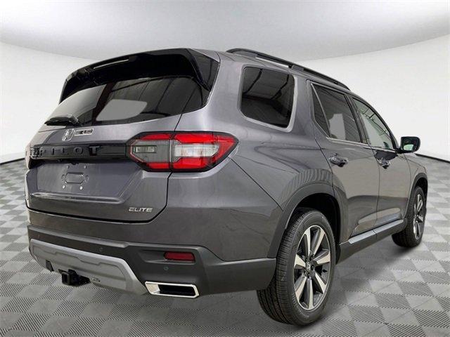 new 2025 Honda Pilot car, priced at $55,125