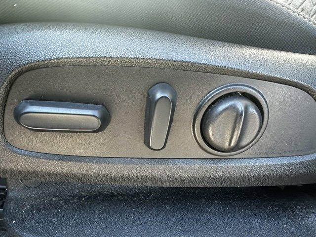 used 2022 Chevrolet Equinox car, priced at $17,250