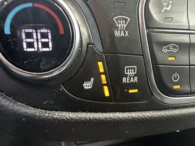 used 2022 Chevrolet Equinox car, priced at $17,250