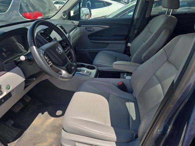 used 2022 Honda Pilot car, priced at $32,995