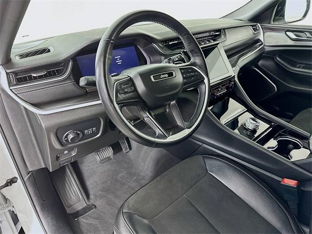 used 2022 Jeep Grand Cherokee car, priced at $27,305