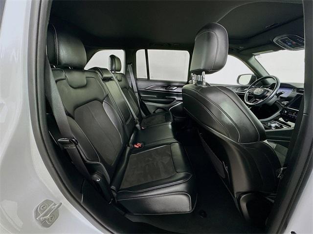 used 2022 Jeep Grand Cherokee car, priced at $27,305