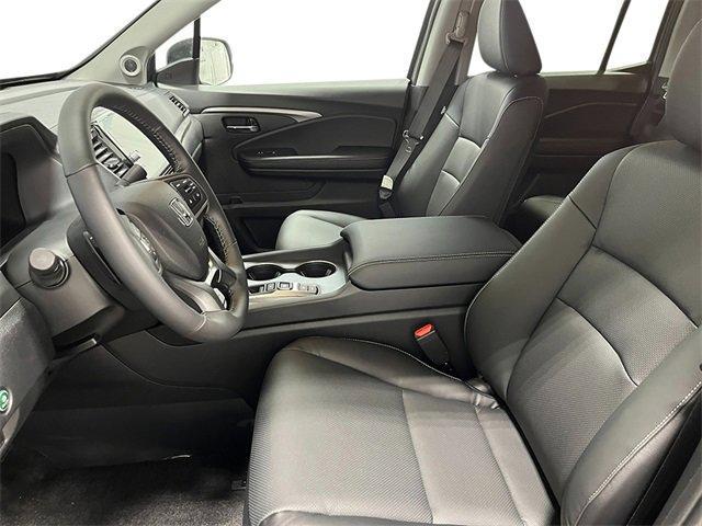 new 2025 Honda Ridgeline car, priced at $44,065