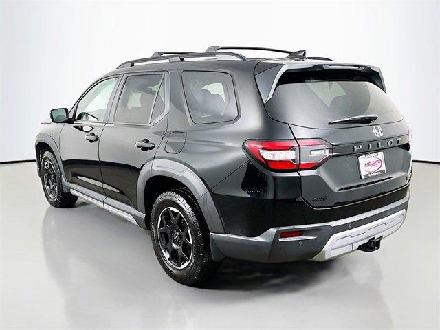 used 2025 Honda Pilot car, priced at $45,500