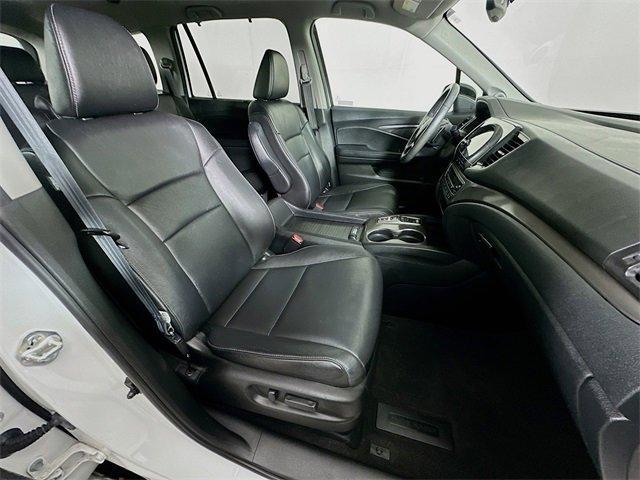 used 2022 Honda Pilot car, priced at $28,815