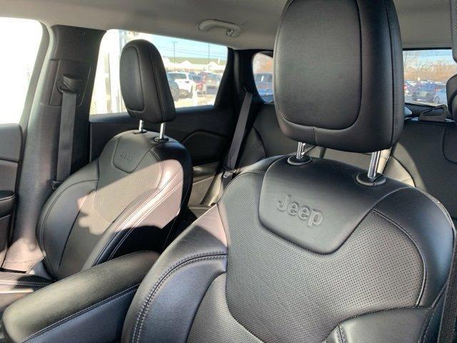 used 2019 Jeep Cherokee car