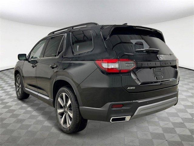 new 2025 Honda Pilot car, priced at $47,276