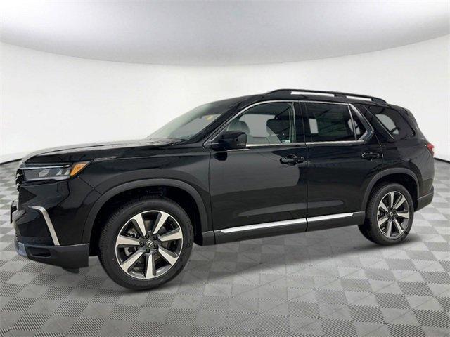 new 2025 Honda Pilot car, priced at $47,276