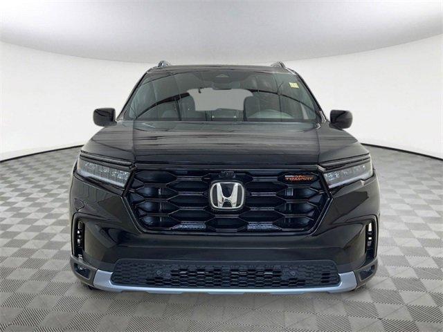 new 2025 Honda Pilot car, priced at $47,787