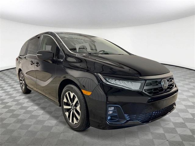 new 2025 Honda Odyssey car, priced at $40,716