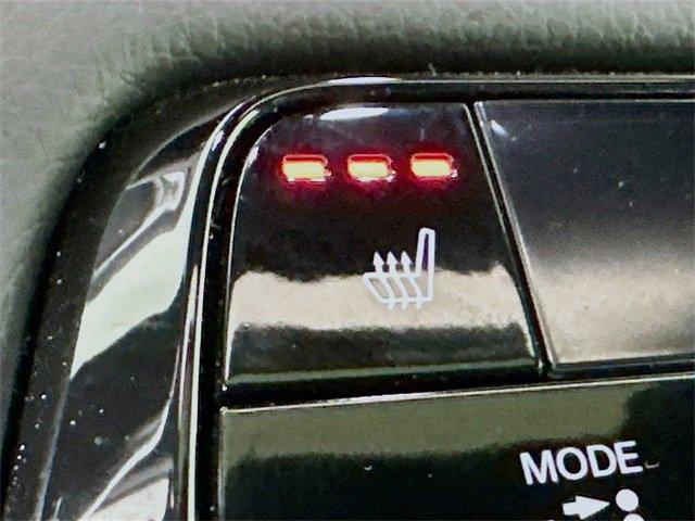 used 2025 Honda Pilot car, priced at $44,350