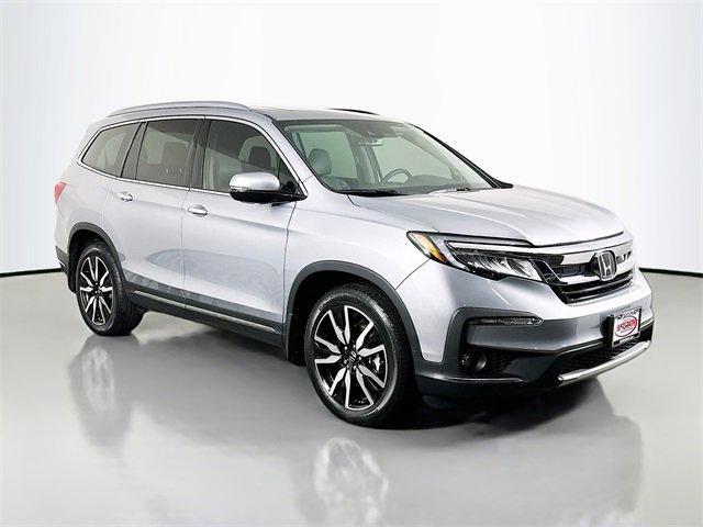 used 2022 Honda Pilot car, priced at $34,995