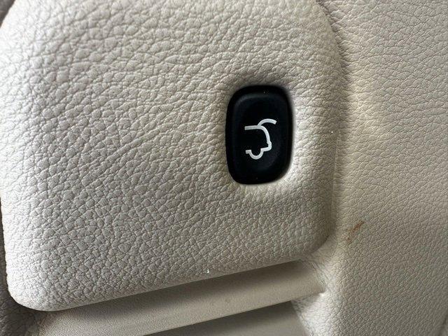 used 2015 Jeep Grand Cherokee car, priced at $17,500