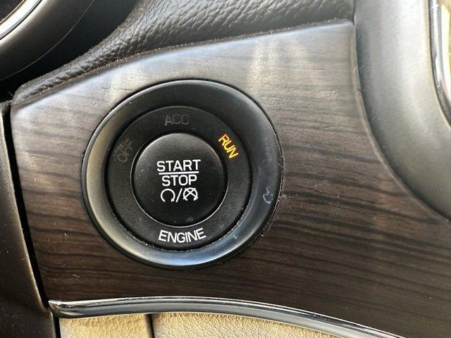 used 2015 Jeep Grand Cherokee car, priced at $17,500