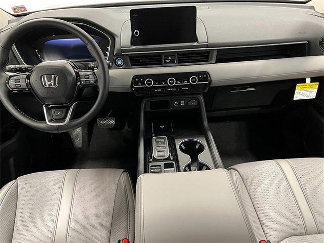 new 2025 Honda Pilot car, priced at $53,439