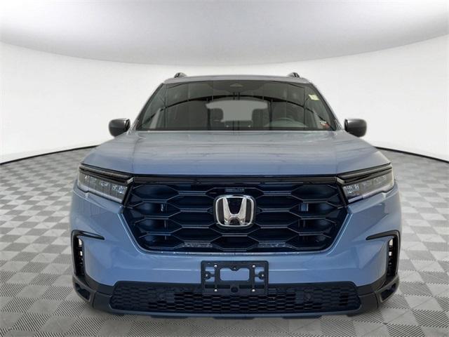 new 2025 Honda Pilot car, priced at $42,519