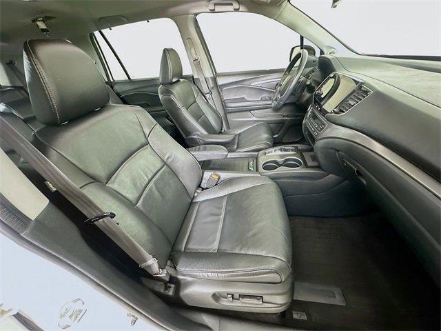 used 2022 Honda Pilot car, priced at $25,695