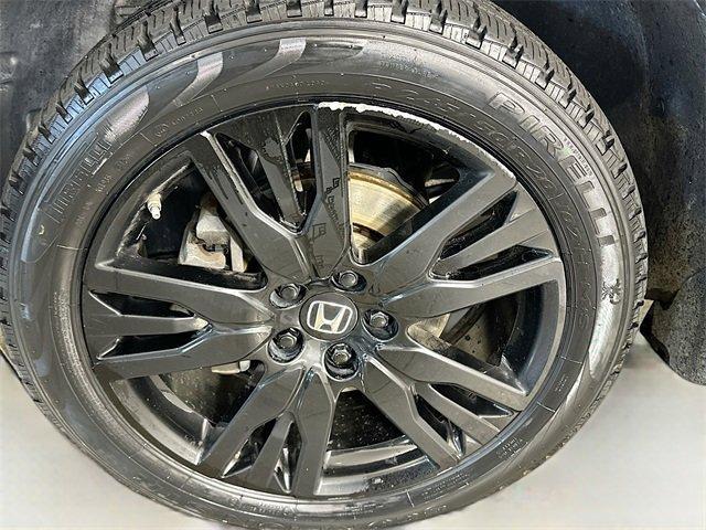 used 2022 Honda Pilot car, priced at $25,695