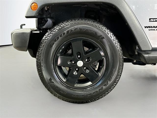 used 2015 Jeep Wrangler Unlimited car, priced at $17,000