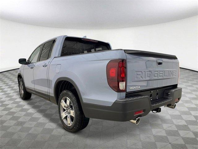 new 2025 Honda Ridgeline car, priced at $39,737