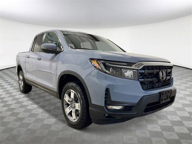 new 2025 Honda Ridgeline car, priced at $39,737