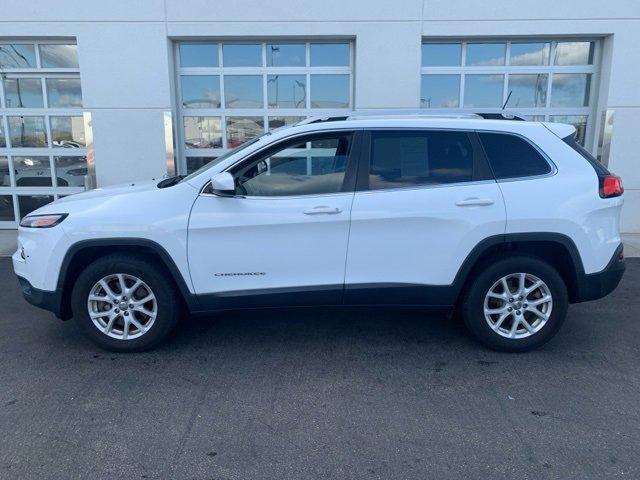 used 2017 Jeep Cherokee car, priced at $15,395