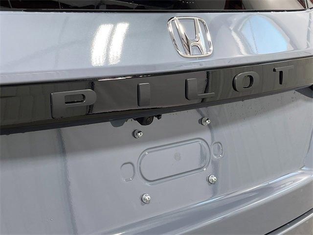 new 2025 Honda Pilot car, priced at $42,189