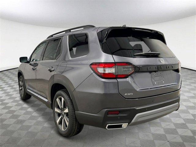 new 2025 Honda Pilot car, priced at $47,231