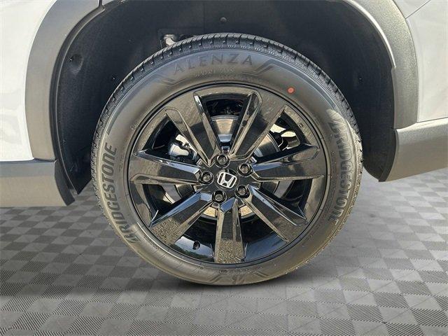 new 2025 Honda Pilot car, priced at $50,526