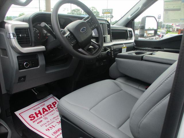 new 2025 Ford F-250 car