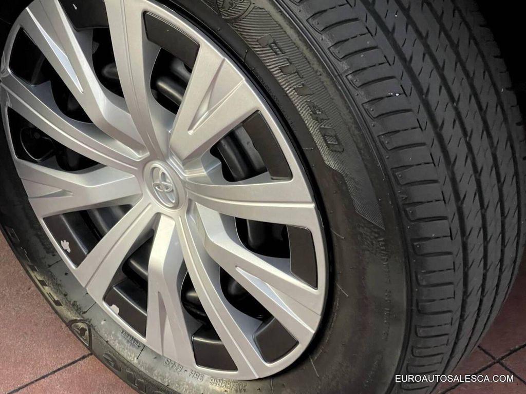 used 2019 Toyota Camry Hybrid car, priced at $24,888