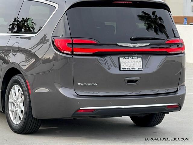 used 2021 Chrysler Pacifica car, priced at $17,999