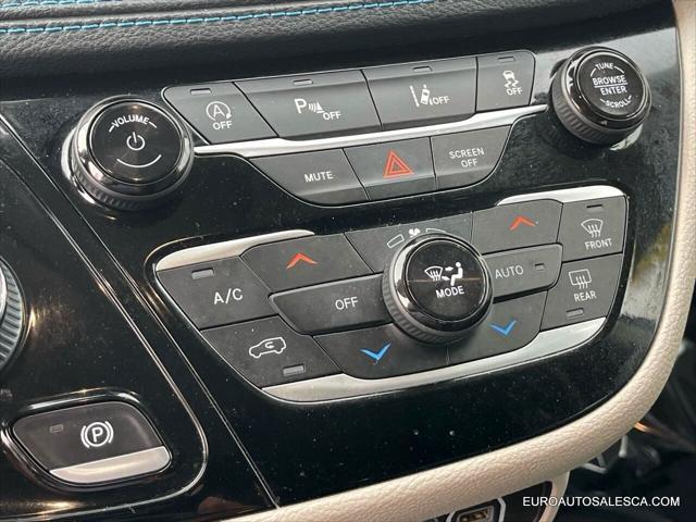 used 2021 Chrysler Pacifica car, priced at $17,999