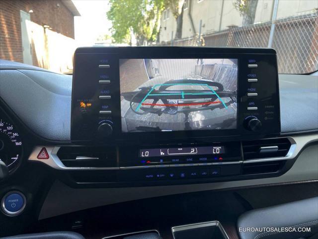 used 2021 Toyota Sienna car, priced at $30,500