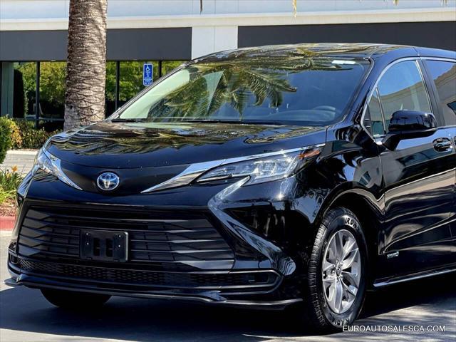 used 2021 Toyota Sienna car, priced at $30,500