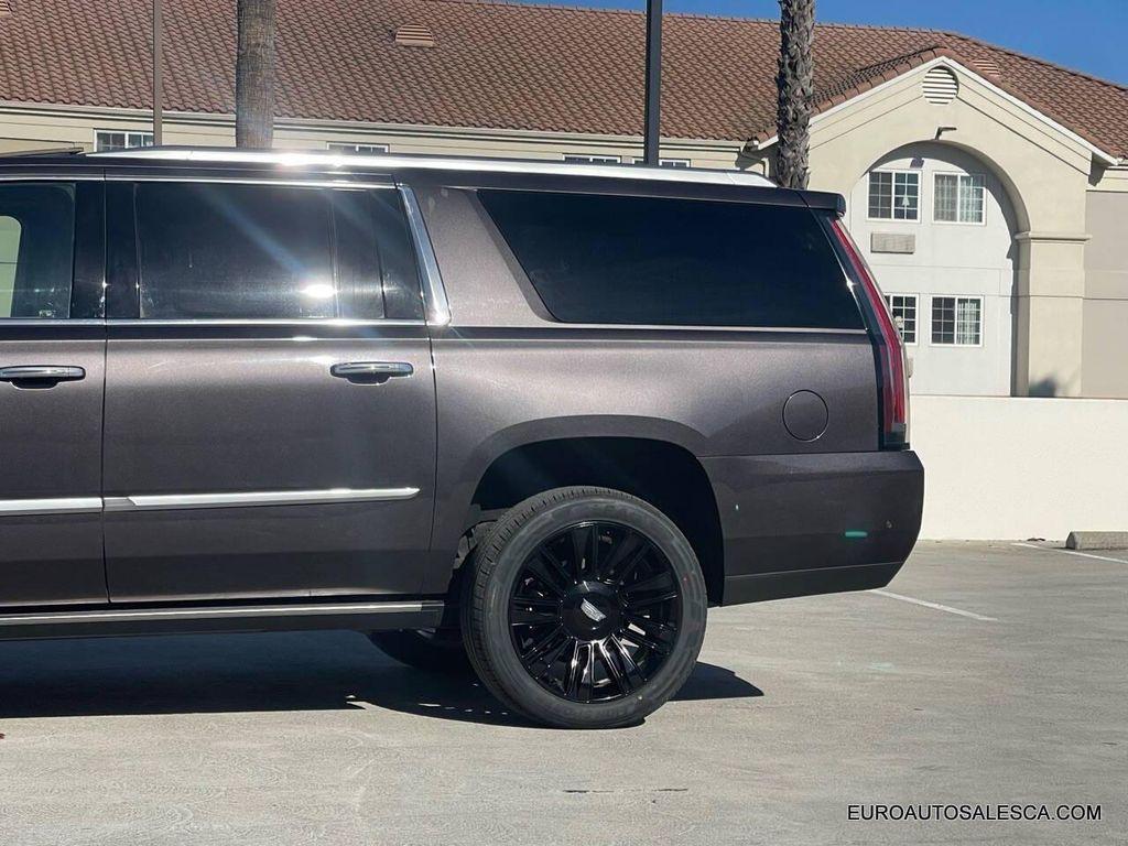 used 2017 Cadillac Escalade ESV car, priced at $26,888
