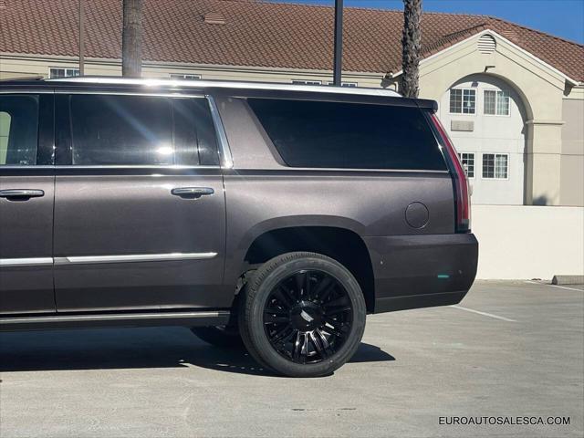 used 2017 Cadillac Escalade ESV car, priced at $29,888