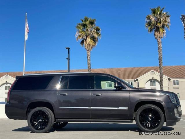 used 2017 Cadillac Escalade ESV car, priced at $29,888