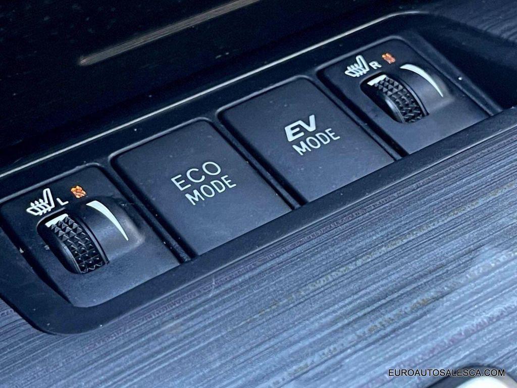 used 2012 Toyota Camry Hybrid car, priced at $13,888